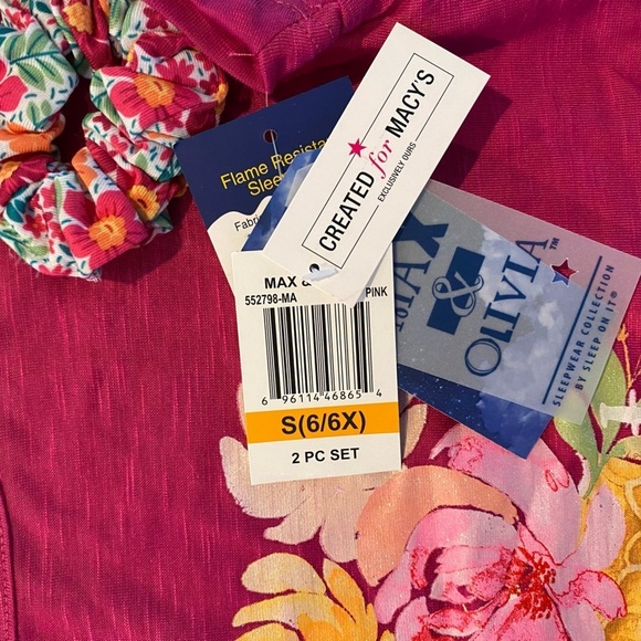 Max & Olivia T-Shirt and Shorts with Scrunchie Pajama Set NWT Size S (6-6X) - Picture 4 of 4
